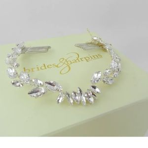 Brides & Hairpins NWT Harlow Halo